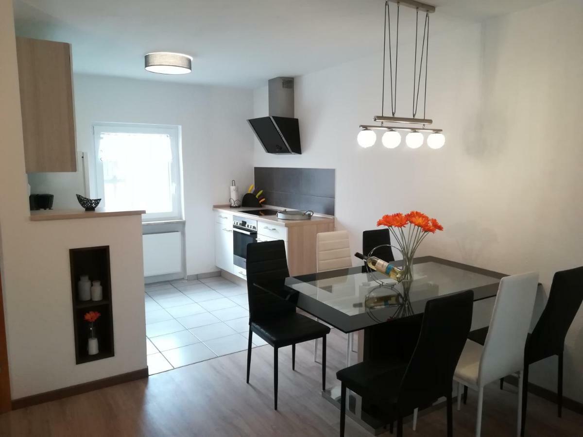 Ferienwohnung Am Reinhardswald - Eichenlaub - Mit Sauna Trendelburg Екстериор снимка