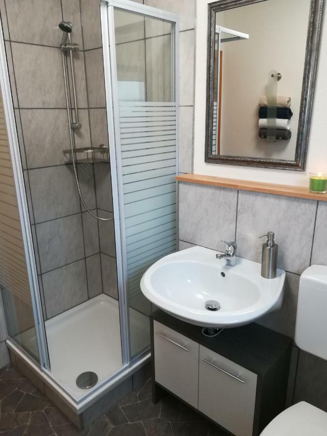 Ferienwohnung Am Reinhardswald - Eichenlaub - Mit Sauna Trendelburg Екстериор снимка