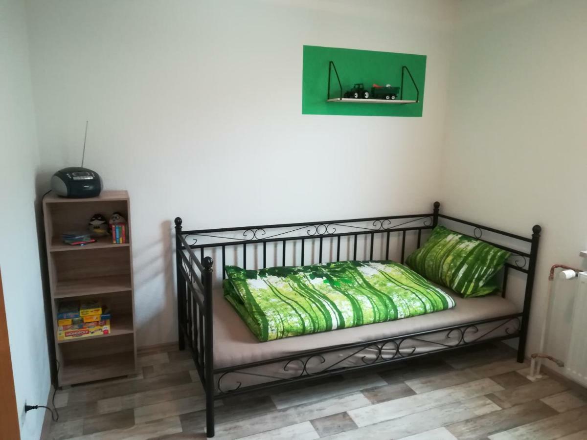 Ferienwohnung Am Reinhardswald - Eichenlaub - Mit Sauna Trendelburg Екстериор снимка